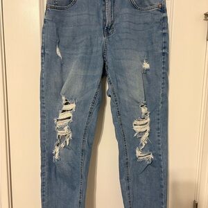 Distressed high rise mom Jean